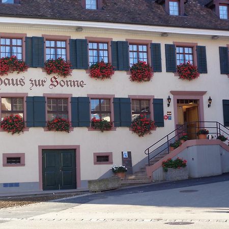 Gasthaus Zur Sonne Aesch  ภายนอก รูปภาพ